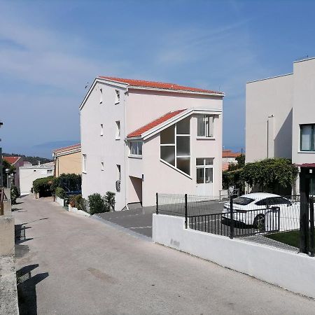 Apartments Matko Makarska Bagian luar foto