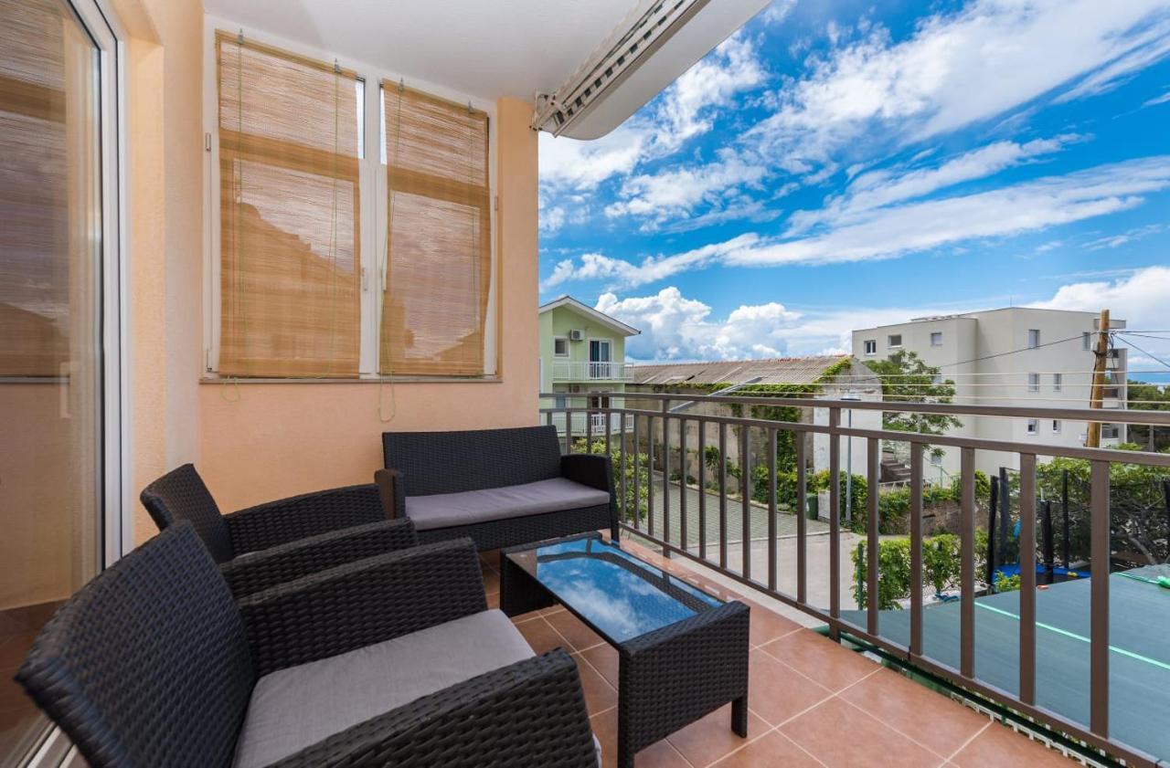 Apartments Matko Makarska Bagian luar foto