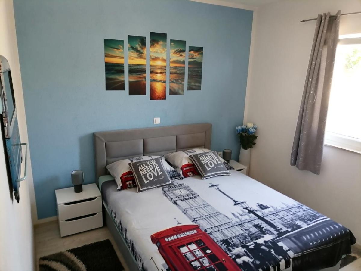 Apartments Matko Makarska Bagian luar foto