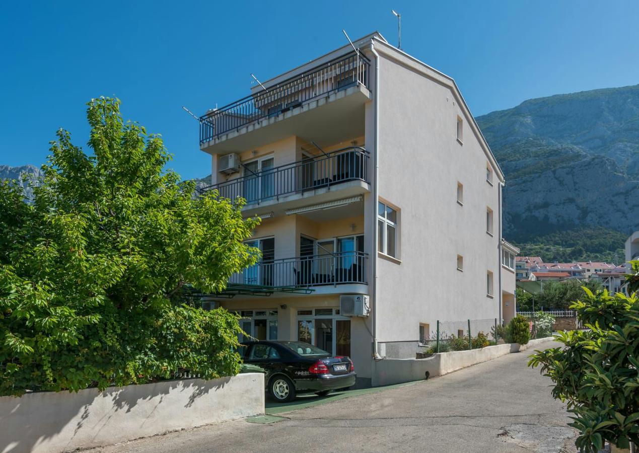Apartments Matko Makarska Bagian luar foto